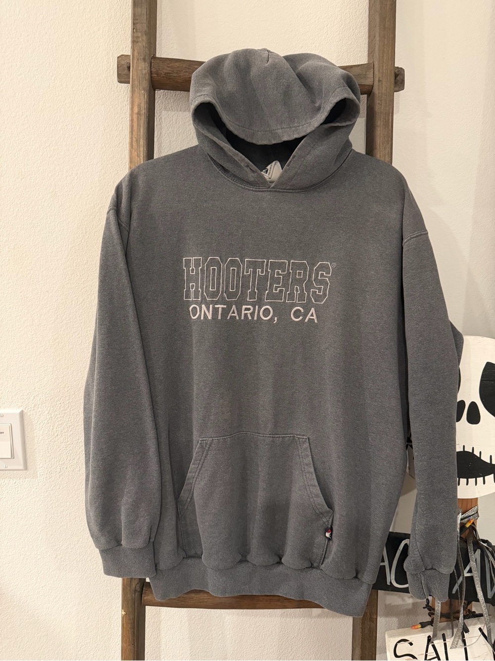 Hooters Charcoal Gray Pullover Hoodie with Ontario CA Logo